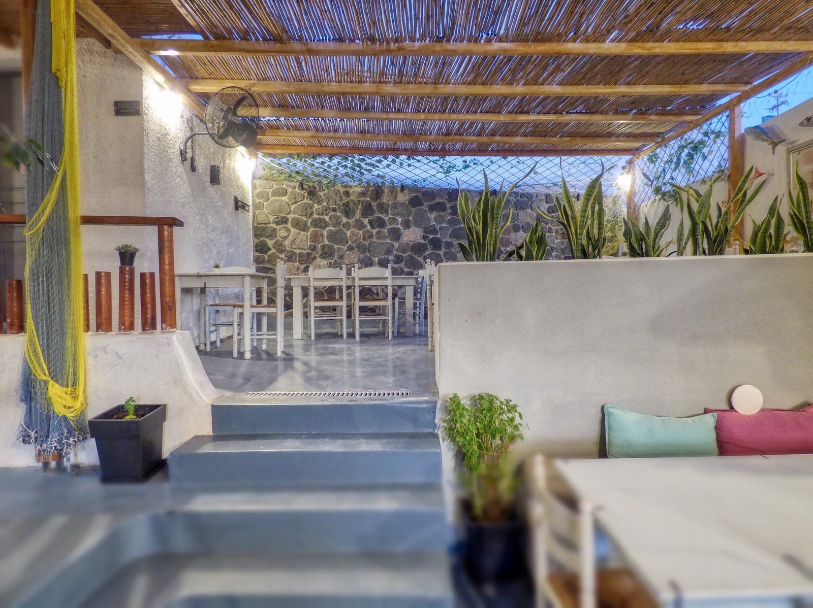 Suzi’s Family Tavern - Traditional Greek Food in Santorini island